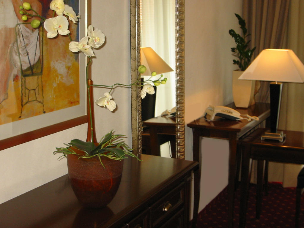 Hotel Am Erzengel Bocholt Rum bild