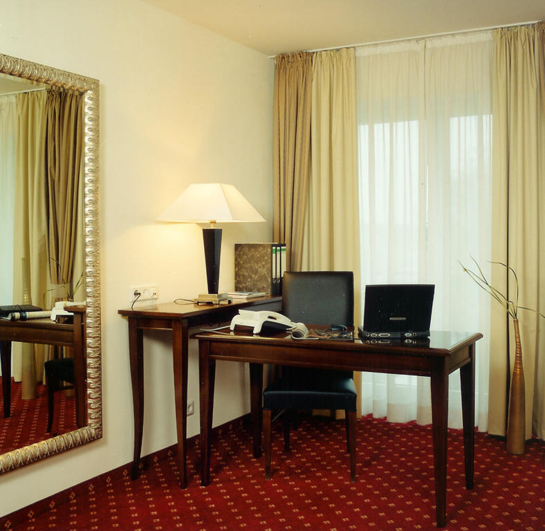 Hotel Am Erzengel Bocholt Rum bild