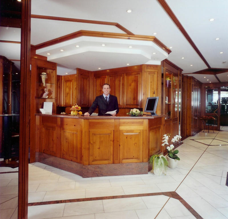 Hotel Am Erzengel Bocholt Exteriör bild